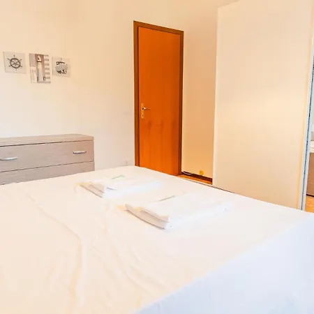 Quantum - Italian Homing Apartment